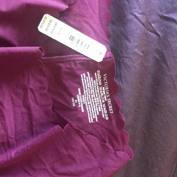 Victoria’s Secret scalloped Hiphugger panty - M - Picture 3 of 3